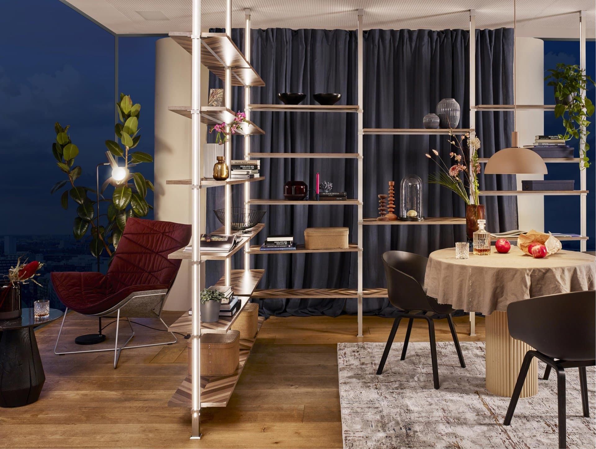 Modal Concept Möbel — Aluminium und Holz